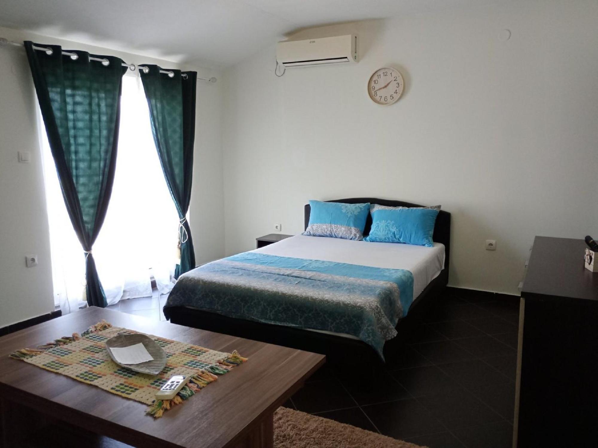 Apartments Vidikovac 티바트 외부 사진